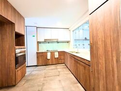 Kellett Court (D11), Condominium #583022541